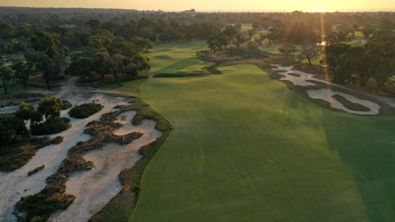 Peninsula Kingswood — South
